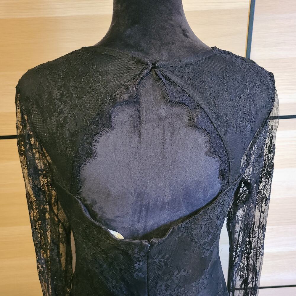 NEW Lulus Desirably Dramatic Black Lace Dress Womens L MIDI Whimsigoth Witchy - Picture 6 of 15